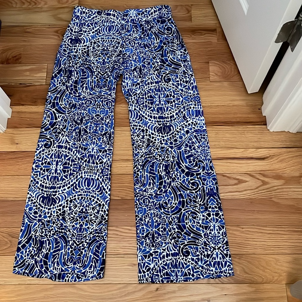 NWOT Lilly Pulitzer Blue & White Pants